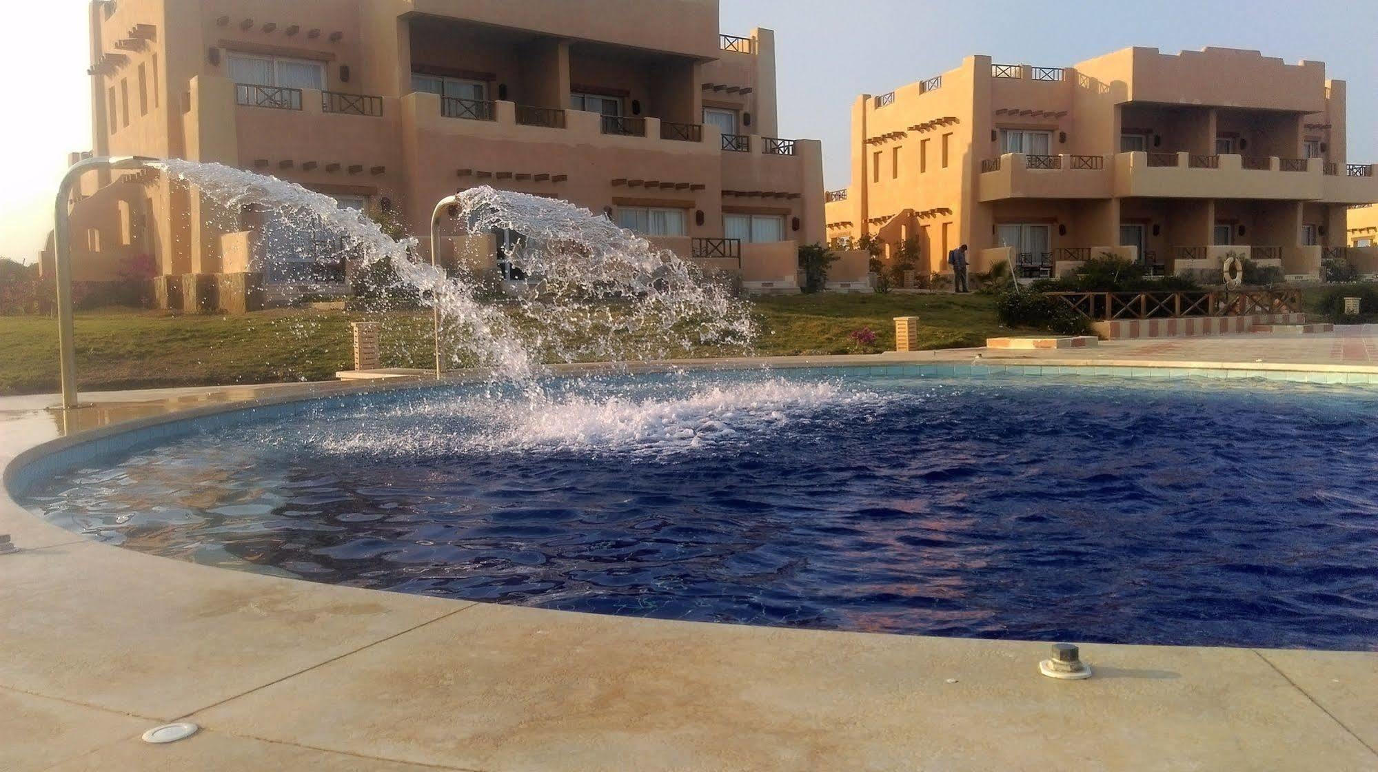 Nubian Inn Laguna Beach Resort (Adults Only) Marsa Alem Dış mekan fotoğraf